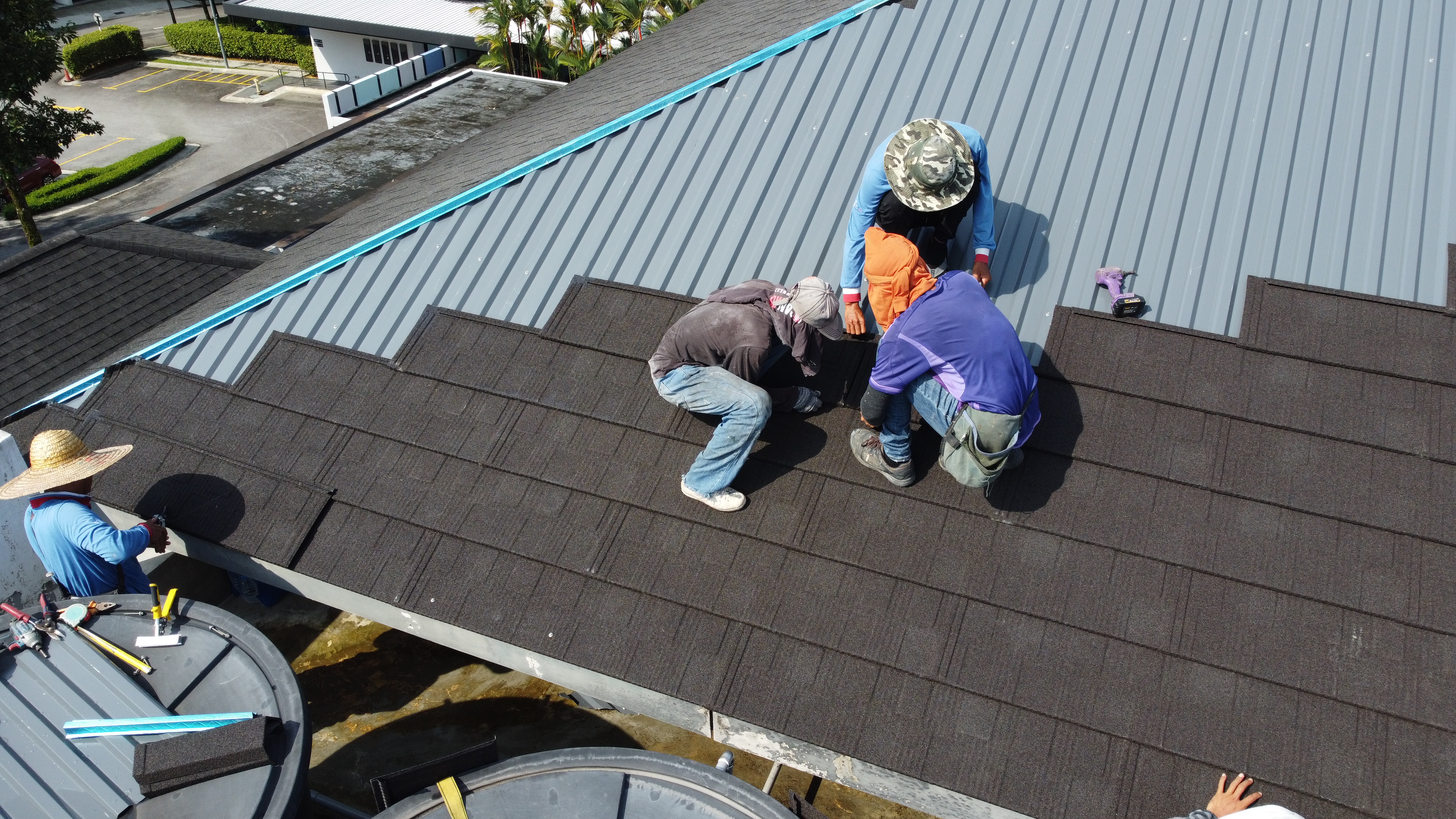 Top-On roofing installation 2